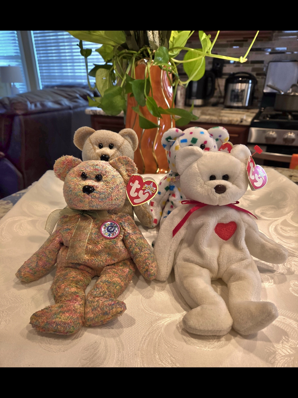 Ty Vintage Beanie Babies Plush Bear Lot - 1999, Ty2K, Valentino, & Speckles